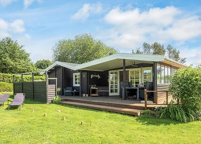 4 Star In 別荘 Hejls